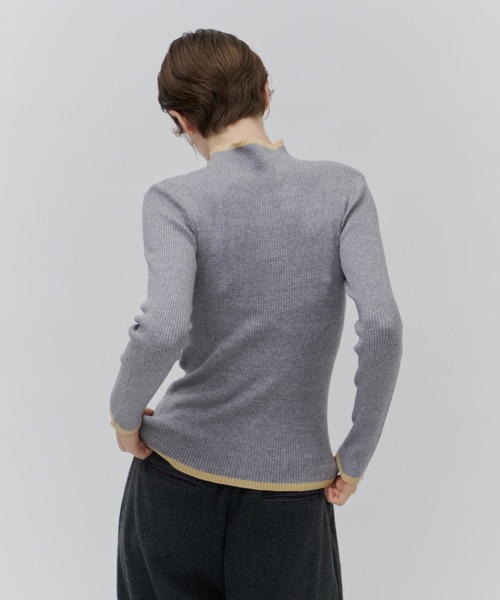 Plumel(プルメル)の「Bicolor Bottle Neck Rib Knit / バイカラーボトルネックリブニット(ニット/セーター・レディース・ブラウン/グレー/オフホワイト/ブラック・MEDIUM)」の9枚目の写真