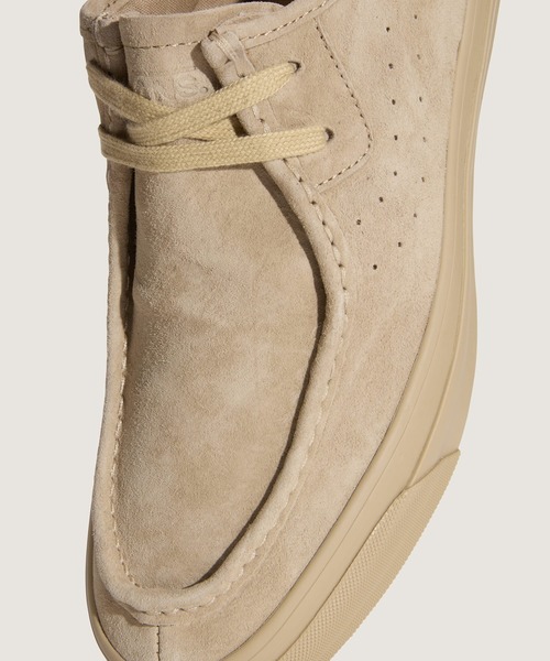 VANS(バンズ)の「VANS PREMIUM SF モック ロー / LX Carver Low Light Brown/Brown VN000Z3XICX1(モカシン/デッキシューズ・メンズ・ベージュ・10/11/10.5/9/8.5/8/7.5/12/11.5/9.5)」の5枚目の写真
