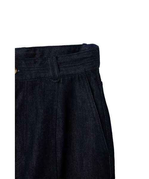 Her lip to(ハーリップトゥー)の「Essential Semi Flared Jeans(デニムパンツ・レディース・インディゴブルー・XS/S/M)」の2枚目の写真