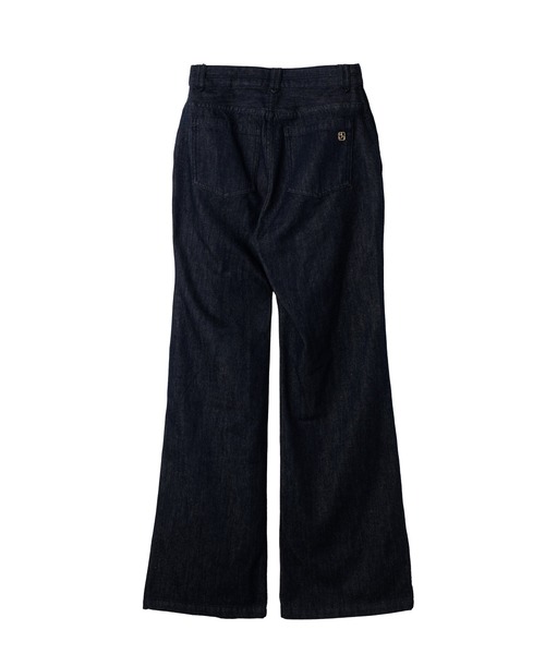 Her lip to(ハーリップトゥー)の「Essential Semi Flared Jeans(デニムパンツ・レディース・インディゴブルー・XS/S/M)」の3枚目の写真