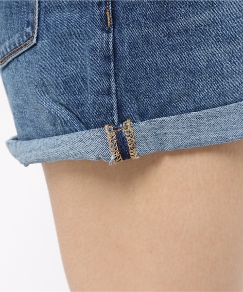 RES DENIM（レスデニム）の「RES DENIM/レスデニム LOVEFOOL ROLLED デニムショーツ インディゴ クラッシュ ダメージ（デニムパンツ・レディース・ライトブルー・24inch/25inch/26inch/27inch）」の16枚目の写真