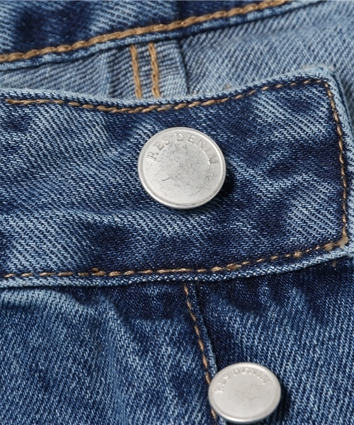 RES DENIM（レスデニム）の「RES DENIM/レスデニム LOVEFOOL ROLLED デニムショーツ インディゴ クラッシュ ダメージ（デニムパンツ・レディース・ライトブルー・24inch/25inch/26inch/27inch）」の18枚目の写真