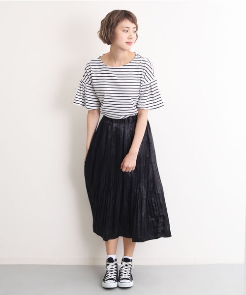 MERLOT（メルロー）の「メタリックプリーツスカート4968（スカート・レディース・ネイビー/イエロー/グリーン/ブラック・FREE）」の12枚目の写真