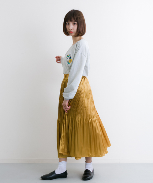 MERLOT（メルロー）の「メタリックプリーツスカート4968（スカート・レディース・ネイビー/イエロー/グリーン/ブラック・FREE）」の15枚目の写真