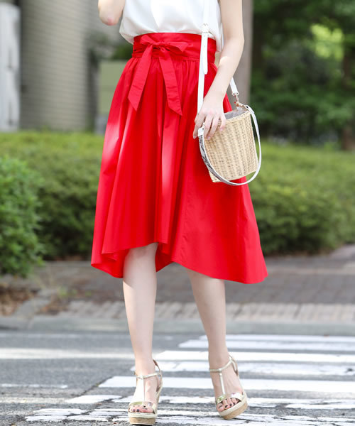 QUEENS COURT（クイーンズコート）の「【セットアップ対象】ウエストリボンスカート（スカート・レディース・ブラウン/イエロー/レッド/ピンク・S/M/SS）」の4枚目の写真