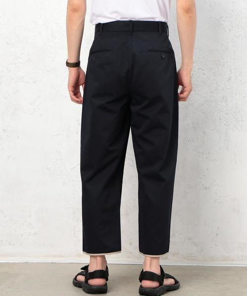 green label relaxing（グリーンレーベルリラクシング）の「ST T/C パイピング クロップド チノパンツ ◆（チノパンツ・メンズ・ネイビー/ベージュ/グレー・SMALL/MEDIUM/LARGE）」の10枚目の写真