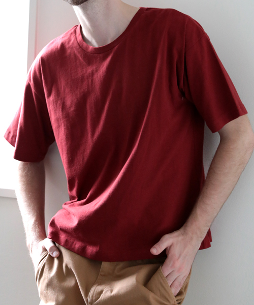 Denime(ドゥニーム)の「サイドスリットビッグTシャツ(Tシャツ/カットソー・メンズ・ブラック/レッド系その他/ホワイト/ブルー系その他・LARGE/MEDIUM)」の14枚目の写真