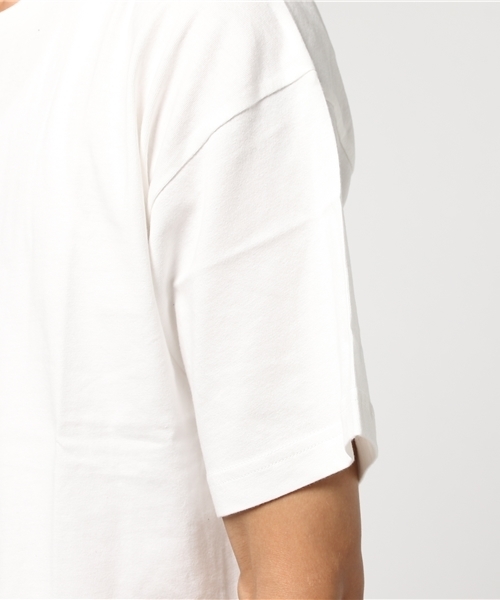 Denime(ドゥニーム)の「サイドスリットビッグTシャツ(Tシャツ/カットソー・メンズ・ブラック/レッド系その他/ホワイト/ブルー系その他・LARGE/MEDIUM)」の8枚目の写真