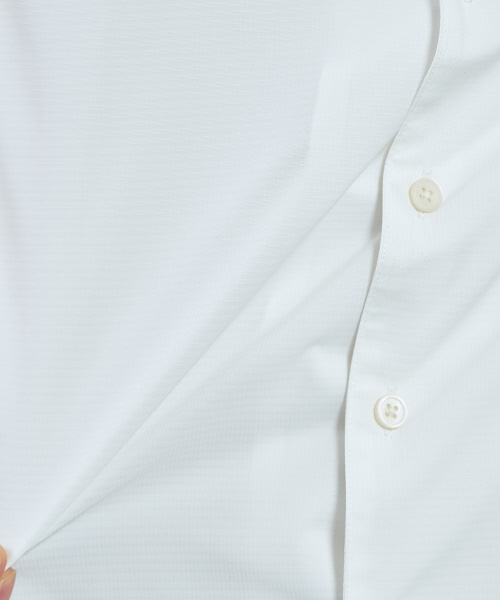 5351 POUR LES HOMMES（ゴーサンゴーイチプールオム）の「エアータフタオープンカラーロングシャツ（シャツ/ブラウス・メンズ・ホワイト/ブラック・44/46/48）」の12枚目の写真