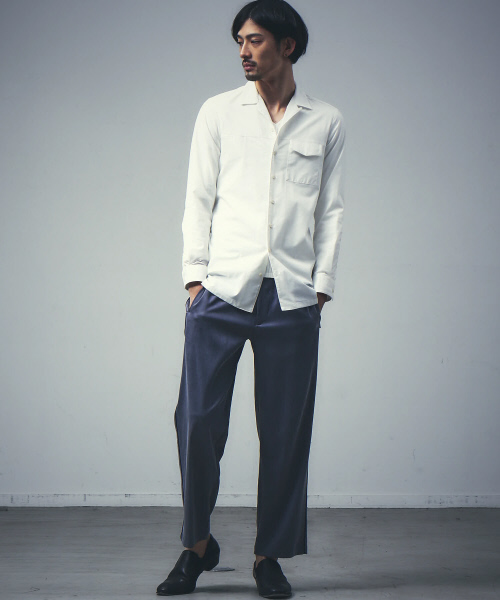 5351 POUR LES HOMMES（ゴーサンゴーイチプールオム）の「エアータフタオープンカラーロングシャツ（シャツ/ブラウス・メンズ・ホワイト/ブラック・44/46/48）」の15枚目の写真