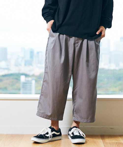 kutir（クティール）の「Cropped wide PANTS / ワイドクロップドパンツ　ガウチョパンツ（その他パンツ・メンズ・ブラック/グレー/グレー系その他・SMALL/MEDIUM/LARGE）」の15枚目の写真