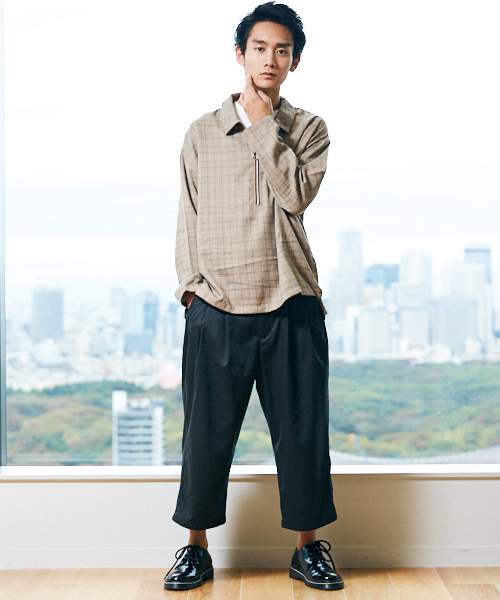 kutir（クティール）の「Cropped wide PANTS / ワイドクロップドパンツ　ガウチョパンツ（その他パンツ・メンズ・ブラック/グレー/グレー系その他・SMALL/MEDIUM/LARGE）」の13枚目の写真