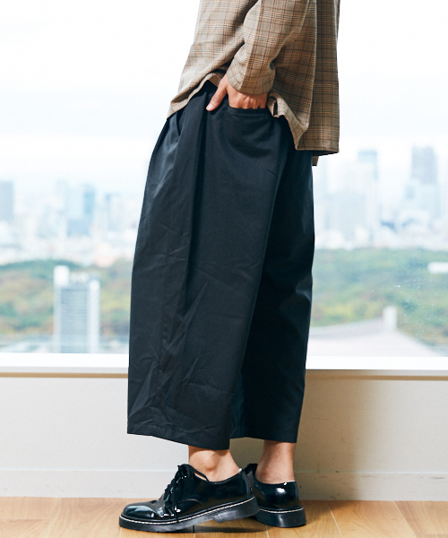 kutir（クティール）の「Cropped wide PANTS / ワイドクロップドパンツ　ガウチョパンツ（その他パンツ・メンズ・ブラック/グレー/グレー系その他・SMALL/MEDIUM/LARGE）」の19枚目の写真