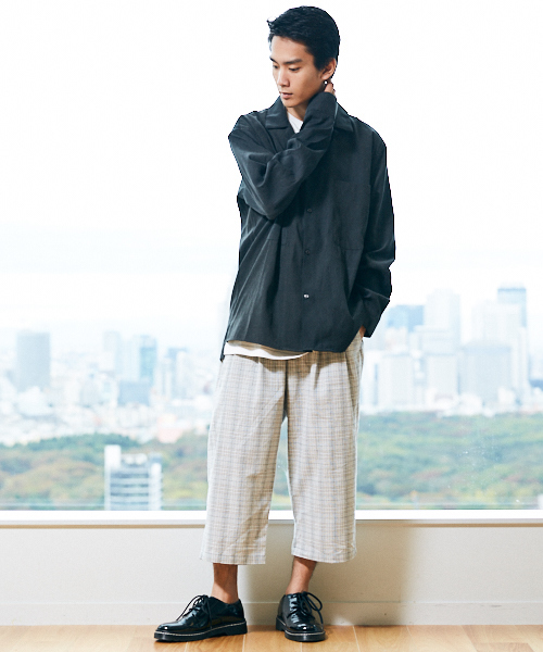 kutir（クティール）の「Cropped wide PANTS / ワイドクロップドパンツ　ガウチョパンツ（その他パンツ・メンズ・ブラック/グレー/グレー系その他・SMALL/MEDIUM/LARGE）」の12枚目の写真