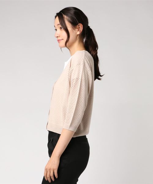 LOWRYS FARM（ローリーズファーム）の「アイレットカーデ　803218（カーディガン/ボレロ・レディース・ブラック/レッド/イエロー/アイボリー・MEDIUM/LARGE）」の5枚目の写真