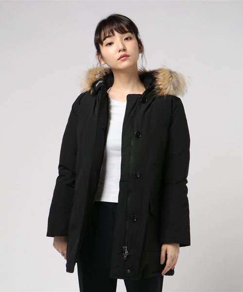 WOOLRICH（ウールリッチ）の「WOOLRICH W'S ARCTIC PARKA DF / アークテックパーカー（ダウンジャケット/コート・レディース・ブラック/ダークブルー/ダークカーキ・S/XS）」の2枚目の写真
