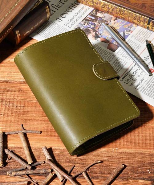 Add+（アッド）の「＜Add+ TOCHIGI LEATHER＞本革 文庫サイズ A6 レザーブックカバー 手帳 栃木レザー＜MADE IN ...