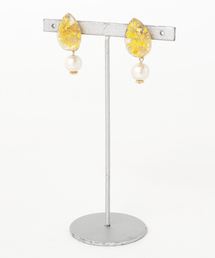 【angereve】ボタニカルチタンピアス