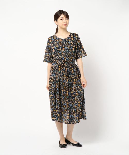 CRAFT STANDARD BOUTIQUE(クラフトスタンダードブティック)の「イロイロプリントワンピース●(ワンピース・レディース・ブラック/ネイビー/オフホワイト/オレンジ/ブルー・FREE)」の6枚目の写真