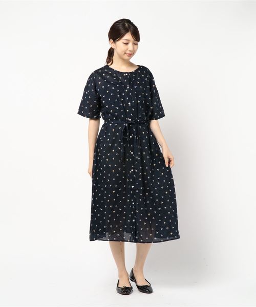 CRAFT STANDARD BOUTIQUE(クラフトスタンダードブティック)の「イロイロプリントワンピース●(ワンピース・レディース・ブラック/ネイビー/オフホワイト/オレンジ/ブルー・FREE)」の7枚目の写真