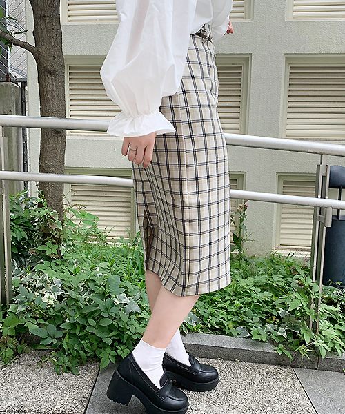 apres jour（アプレジュール）の「チェックアソートナロースカート【ZOZOTOWN限定アイテム】（スカート・レディース・ベージュ/その他/ライトブラウン・フリー）」の12枚目の写真