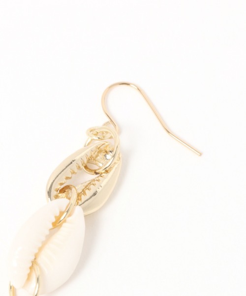 BAYFLOW（ベイフロー）の「シェルタッセルピアス（ピアス（両耳用）・レディース・オフホワイト・FREE）」の2枚目の写真