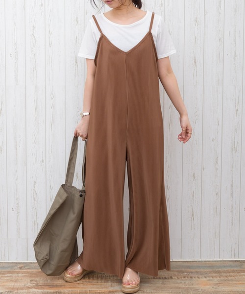 SpRay（スプレイ）の「プリーツキャミオールインワンアンサンブル（つなぎ/オールインワン・レディース・ブラック/オフホワイト/カーキ/モカ/ベージュ・FREE）」の3枚目の写真