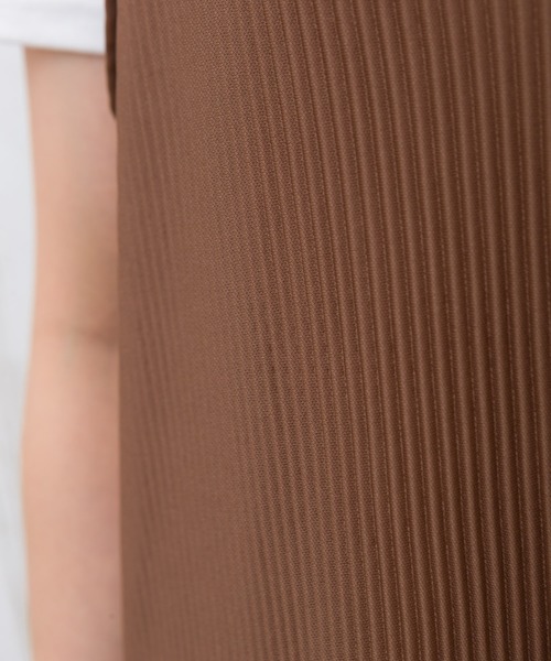 SpRay（スプレイ）の「プリーツキャミオールインワンアンサンブル（つなぎ/オールインワン・レディース・ブラック/オフホワイト/カーキ/モカ/ベージュ・FREE）」の17枚目の写真