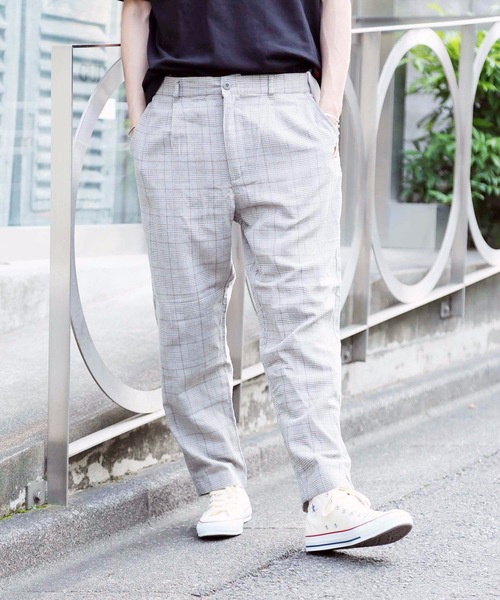 KANGOL(カンゴール)の「【KANGOL/カンゴール】チェックテーパードパンツ ワイドパンツ テーパードシルエット ワンポイント ブランドロゴ(その他パンツ・メンズ・ベージュ/ブラウン・X-LARGE/MEDIUM/LARGE)」の2枚目の写真