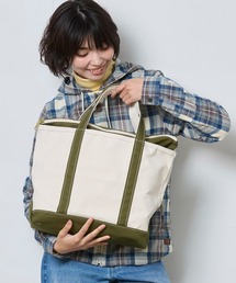 L.L.Bean（エルエルビーン）の「ボート・アンド・トート・バッグ、ジップ・トップ ミディアム（トートバッグ）」