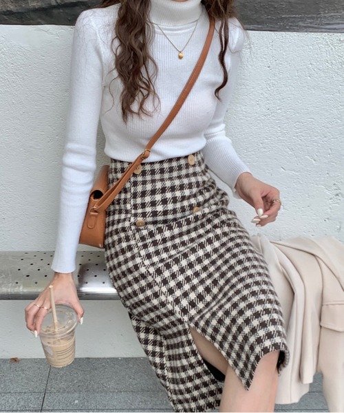 emi+(エミプラス)の「フロントボタンスリットチェックスカート(スカート・レディース・ブラック/ブラウン・S/M/L)」の9枚目の写真