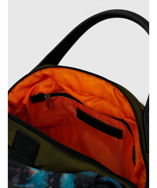 DIESEL(ディーゼル)の「レディース ナイロン ハンドバッグ(ハンドバッグ・レディース・ブラック/カーキ・UNI)」の8枚目の写真