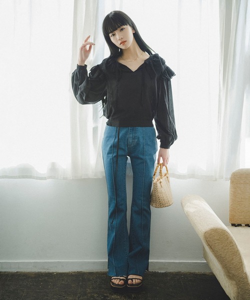 FREE'S MART(フリーズマート)の「【Sシリーズ対応】◆ピンタック前後差フレアデニム(デニムパンツ・レディース・ブルー/ホワイト系その他/パープル系その他・SMALL/MEDIUM)」の15枚目の写真