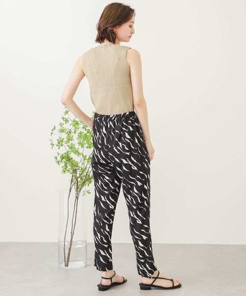 SENSE OF PLACE by URBAN RESEARCH（センスオブプレイスバイアーバンリサーチ）の「アニマルプリントパンツ(ゼブラ)（その他パンツ・レディース・ホワイト系その他/ブラック系その他・ONE）」の20枚目の写真