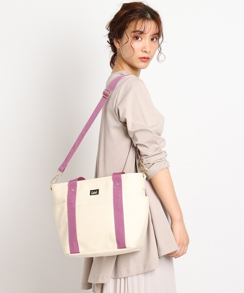 Lee（リー）の「◆Lee キャンパスPVC2WAYトート（トートバッグ・レディース・ブラック/ダークグレー/ライトベージュ/ピンク系・00）」の12枚目の写真