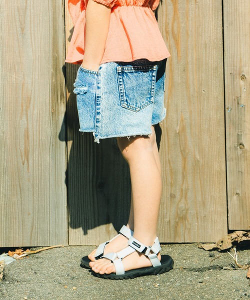 RADCHAP(ラッドチャップ)の「ダメージ加工デニムショートパンツ(デニムパンツ・キッズ・サックスブルー/グレー・120cm/130cm/140cm/150cm/90cm/100cm/110cm)」の19枚目の写真