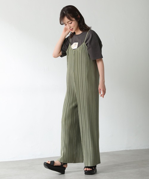 Honeys(ハニーズ)の「プリーツオールインワン(つなぎ/オールインワン・レディース・ブラック/カーキ/モカ/グレイッシュベージュ・S/M/L)」の11枚目の写真