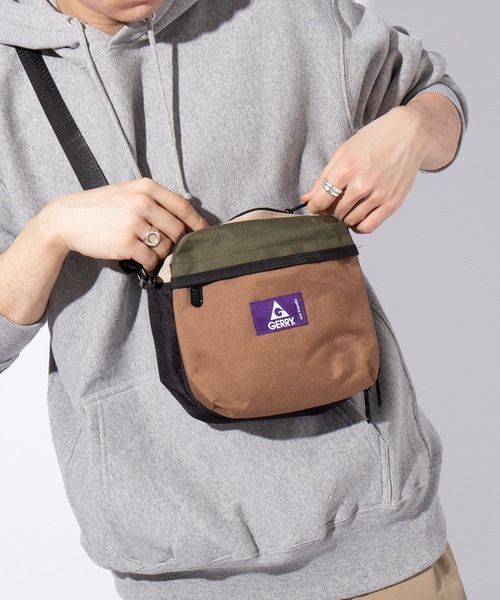 GERRY（ジェリー）の「【GERRY】デイリーマルチショルダー R1710 YMY（ショルダーバッグ・メンズ・ブラック/ベージュ/マルチ/ブラウン/サックスブルー/チャコールグレー/パープル/その他2・FREE）」の21枚目の写真
