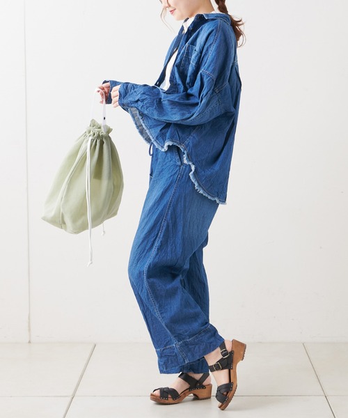 PUAL CE CIN（ピュアルセシン）の「綿ヘンプデニムブラウス（シャツ/ブラウス・レディース・インディゴブルー/ブルー・FREE）」の22枚目の写真