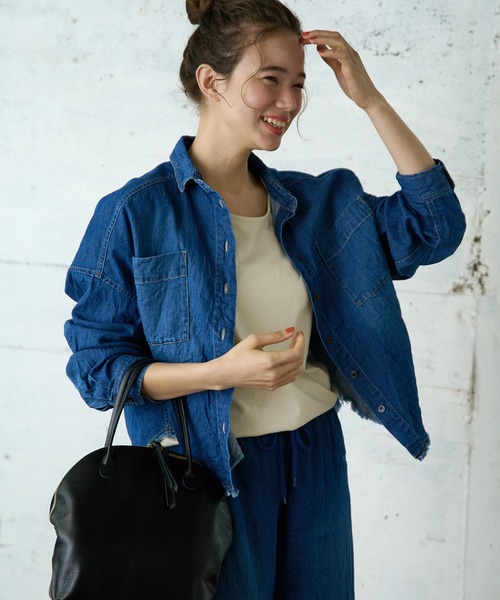 PUAL CE CIN（ピュアルセシン）の「綿ヘンプデニムブラウス（シャツ/ブラウス・レディース・インディゴブルー/ブルー・FREE）」の11枚目の写真