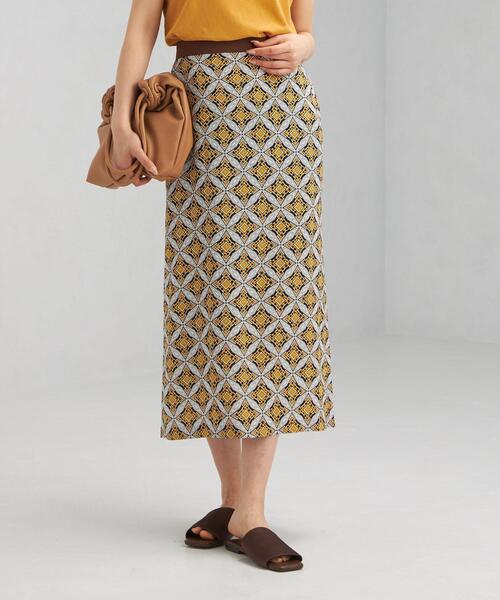 green label relaxing（グリーンレーベルリラクシング）の「CFC バティック プリント タイト スカート（スカート・レディース・ベージュ/ネイビー・FREE）」の13枚目の写真