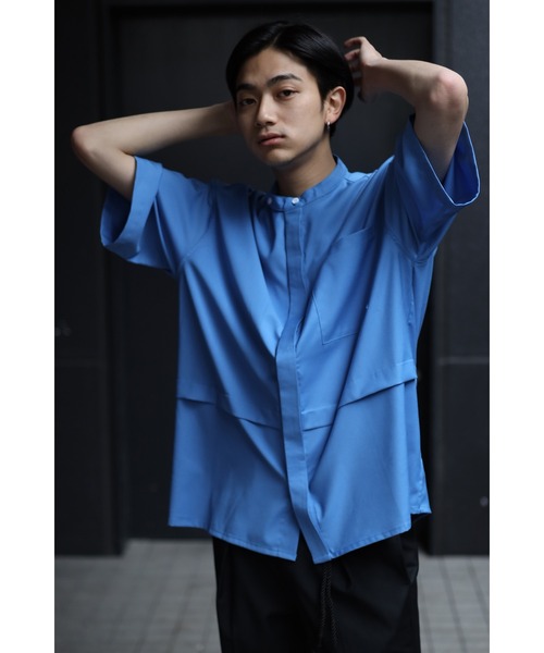 CREARE -LINO-（クレアーレリノ）の「とろみ レイヤード バンドカラーシャツ（シャツ/ブラウス・メンズ・ブラック/ブルー/ホワイト/ベージュ・L/M）」の4枚目の写真