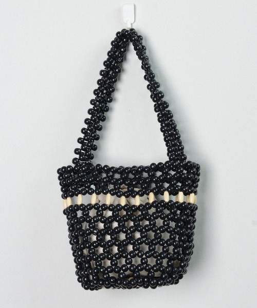 shopnikoniko（ショップニコニコ）の「ウッドビーズ ハンドミニバッグ（ハンドバッグ・レディース・ブラック/ベージュ/アイボリー・フリー）」の7枚目の写真
