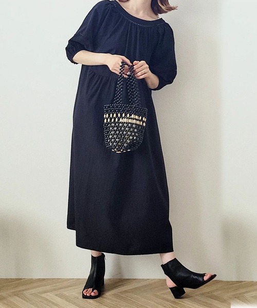 shopnikoniko（ショップニコニコ）の「ウッドビーズ ハンドミニバッグ（ハンドバッグ・レディース・ブラック/ベージュ/アイボリー・フリー）」の4枚目の写真