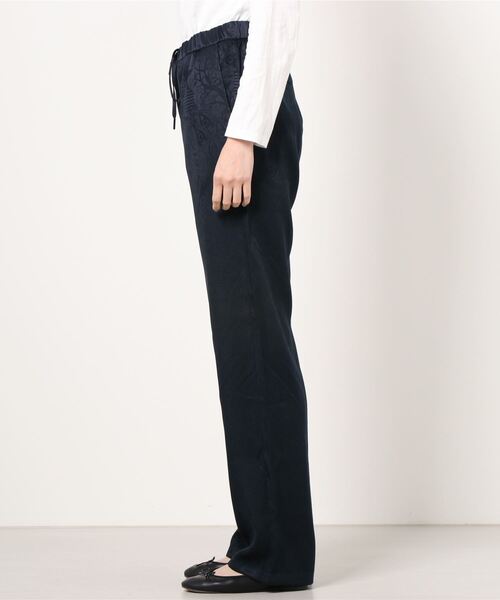 MAISON SCOTCH（メゾンスコッチ）の「MAISON SCOTCH(メゾン スコッチ) ｲｰｼﾞｰﾊﾟﾝﾂ（その他パンツ・レディース・ネイビー・SMALL/MEDIUM）」の3枚目の写真