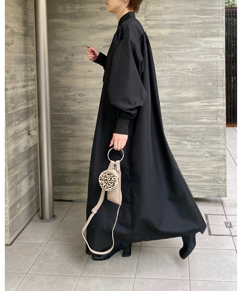 She's Closet（シーズクローゼット）の「フェイクレザーリングハンドル2wayミニショルダーバッグ（ショルダーバッグ・レディース・ブラック/アイボリー/キャメル/ダークブルー/サックスブルー/グレイッシュベージュ/モカ/オレンジ/グリーン・FREE）」の15枚目の写真