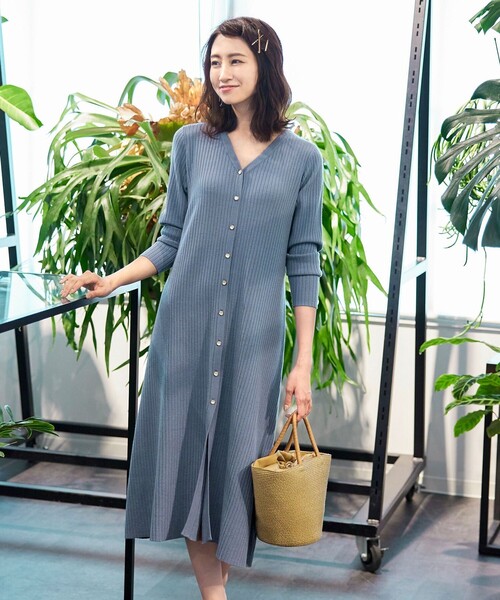 Tiaclasse(ティアクラッセ)の「【洗える/2WAY】ロングリブニットカーディガン(カーディガン/ボレロ・レディース・チャコールグレー/ブラック/ブルー/アイボリー/モカ・M/L)」の14枚目の写真