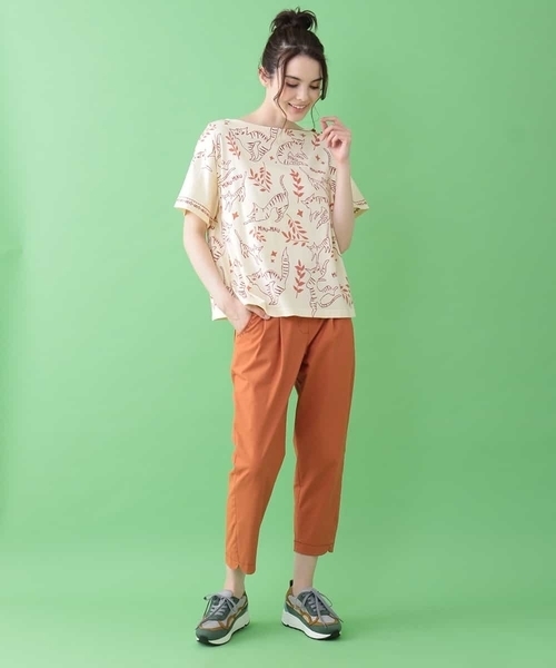 Jocomomola(ホコモモラ)の「Gato nocturno プリントTシャツ(Tシャツ/カットソー・レディース・アイボリー/チャコールグレー・40)」の11枚目の写真