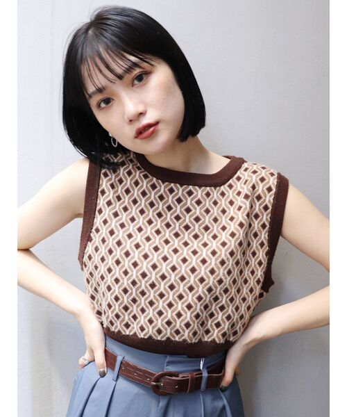 MURUA（ムルーア）の「ジオメトリックニットベスト（ベスト・レディース・グリーン/パープル/ブラウン・FREE）」の19枚目の写真