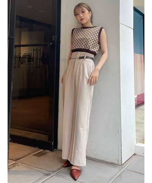 MURUA（ムルーア）の「ジオメトリックニットベスト（ベスト・レディース・グリーン/パープル/ブラウン・FREE）」の15枚目の写真